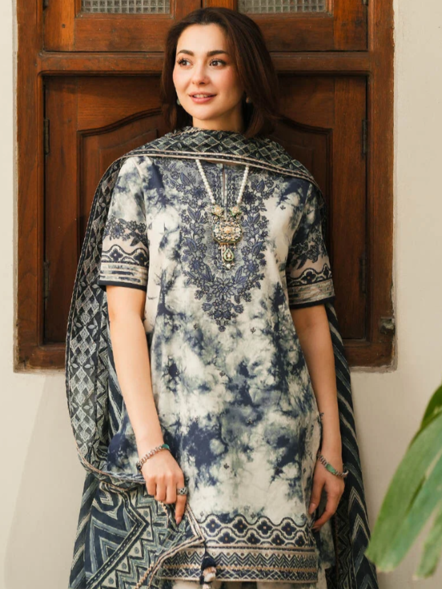 3PC Lawn Digital Printed Suit