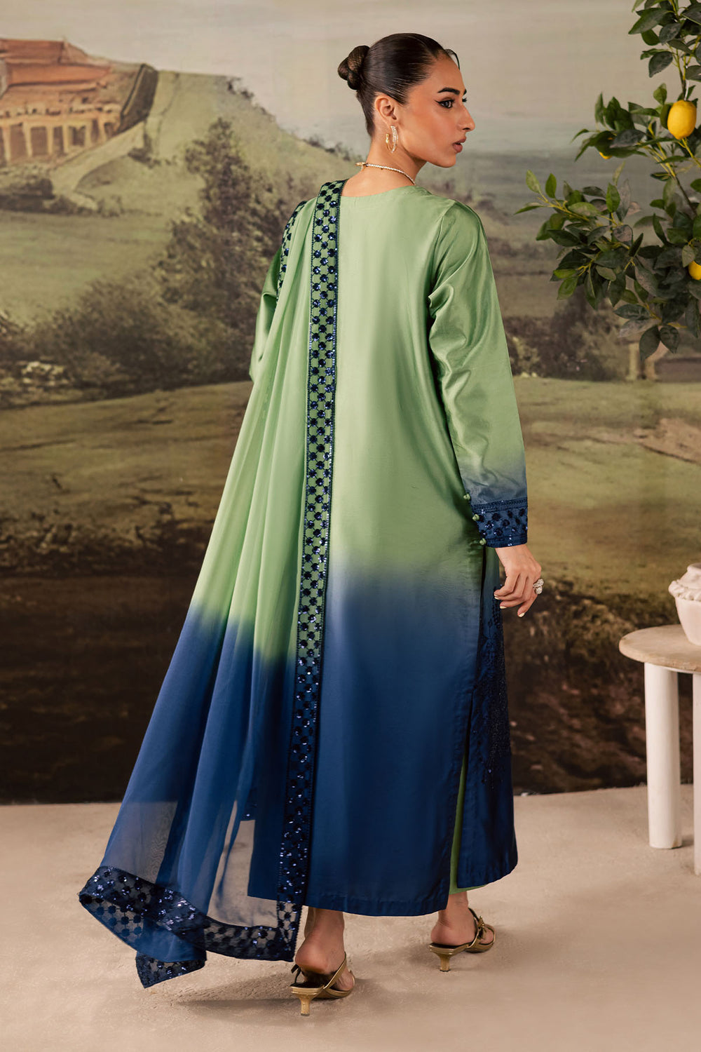 Nureh Tiny Twinkles Luxury Silk Collection