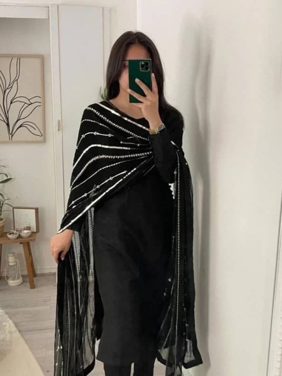 Designer Fancy Wrinkled Delta Fabric Top And Dupatta With Lace Work Umbrella Plazo Fit