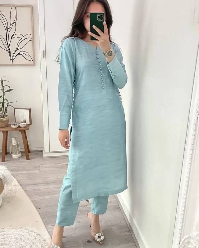 Designer Fancy Wrinkled Delta Fabric Top And Dupatta With Lace Work Umbrella Plazo Fit