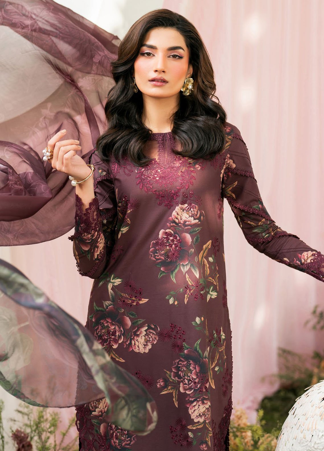 Luxury Lawn Embroidered Collection 2025/26