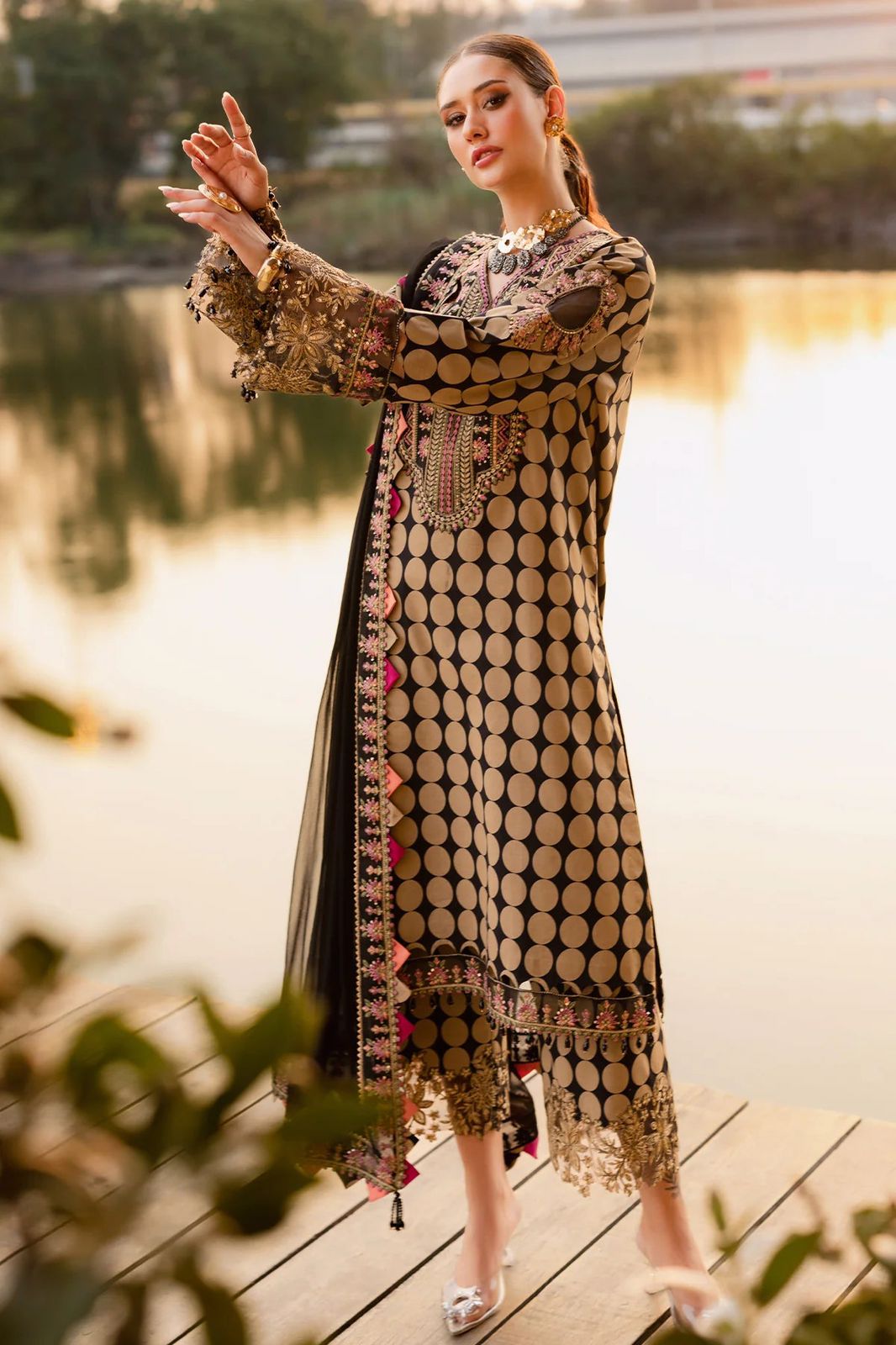 3 Piece Embroidered Lawn Suit with Chiffon Dupatta