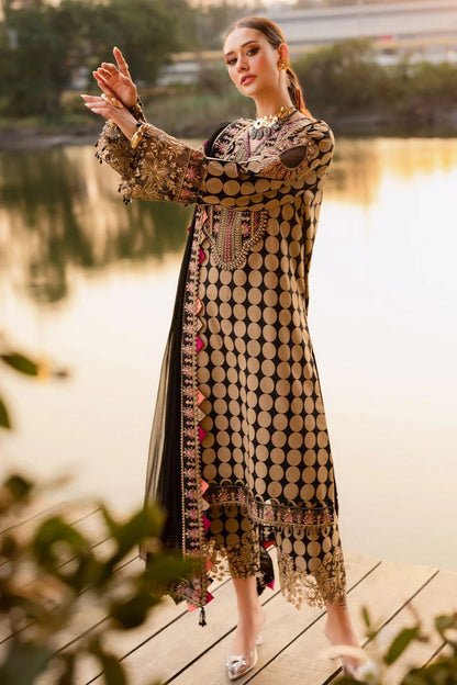 3 Piece Embroidered Lawn Suit with Chiffon Dupatta
