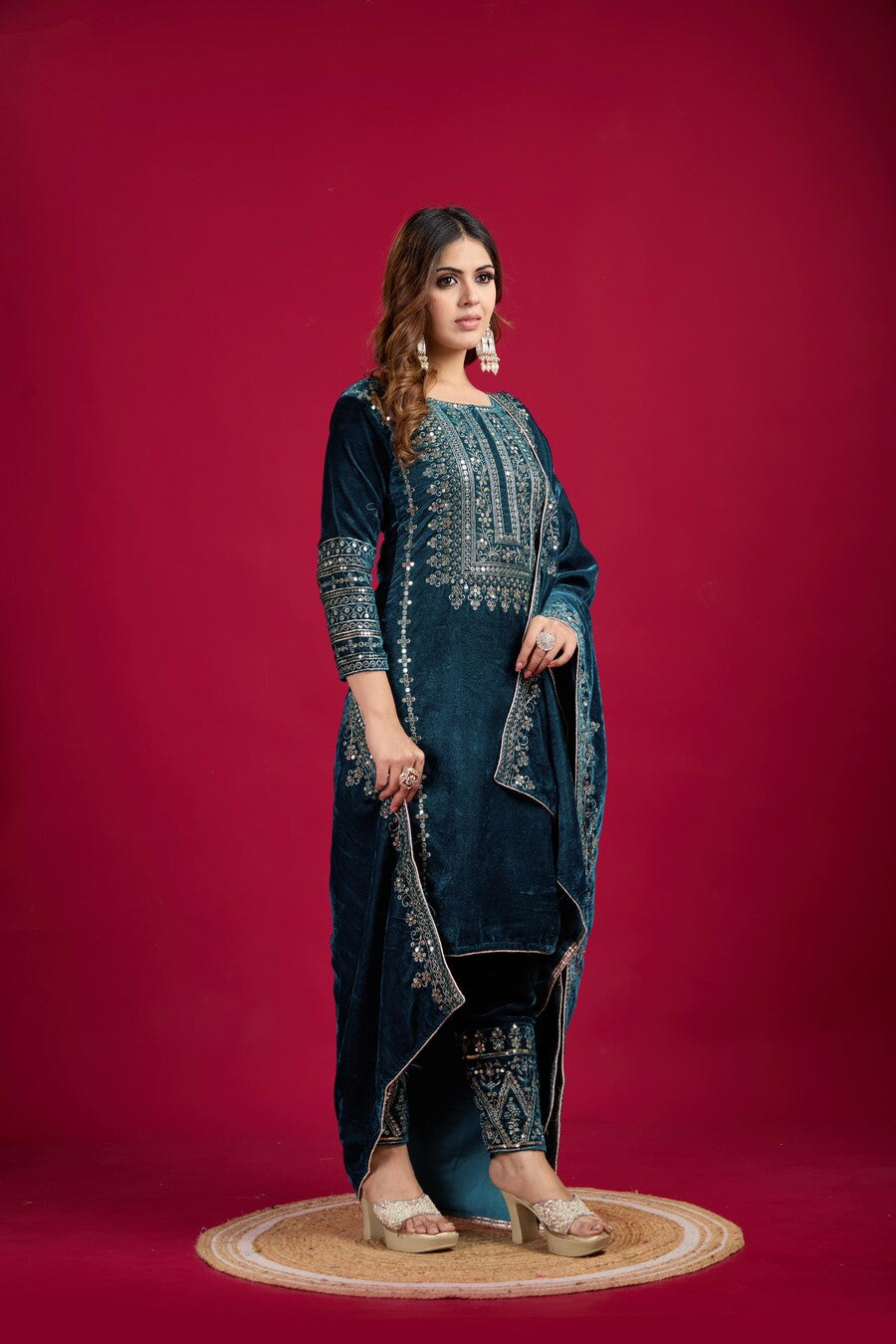 ATTRACTIVE VISCOSE VELVET EMBROIDERY SEQUENCE WORK TOP BOTTOM WITH DUPATTA RAMA