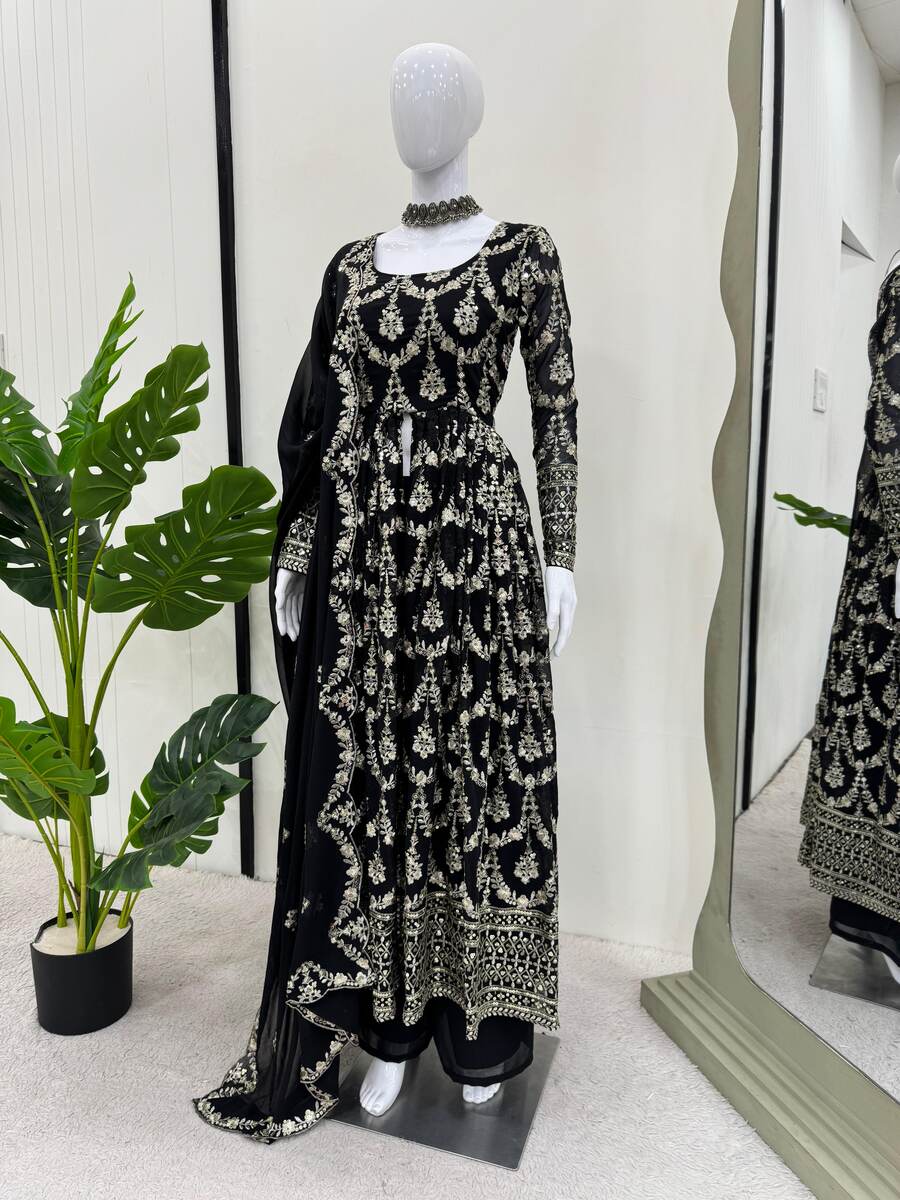 DESIGNER GEORGETTE THREAD SEQUENCE WORK TOP BOTTOM WITH DUPATTA BLACK