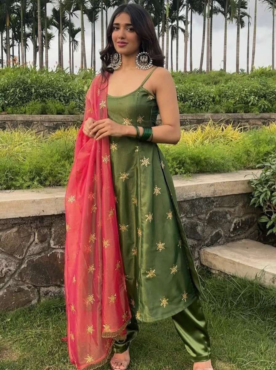 FASHIONABLE SOFT GOLD SHINED EMBROIDERY SEQUENCE WORK TOP BOTTOM WITH DUPATTA GREEN