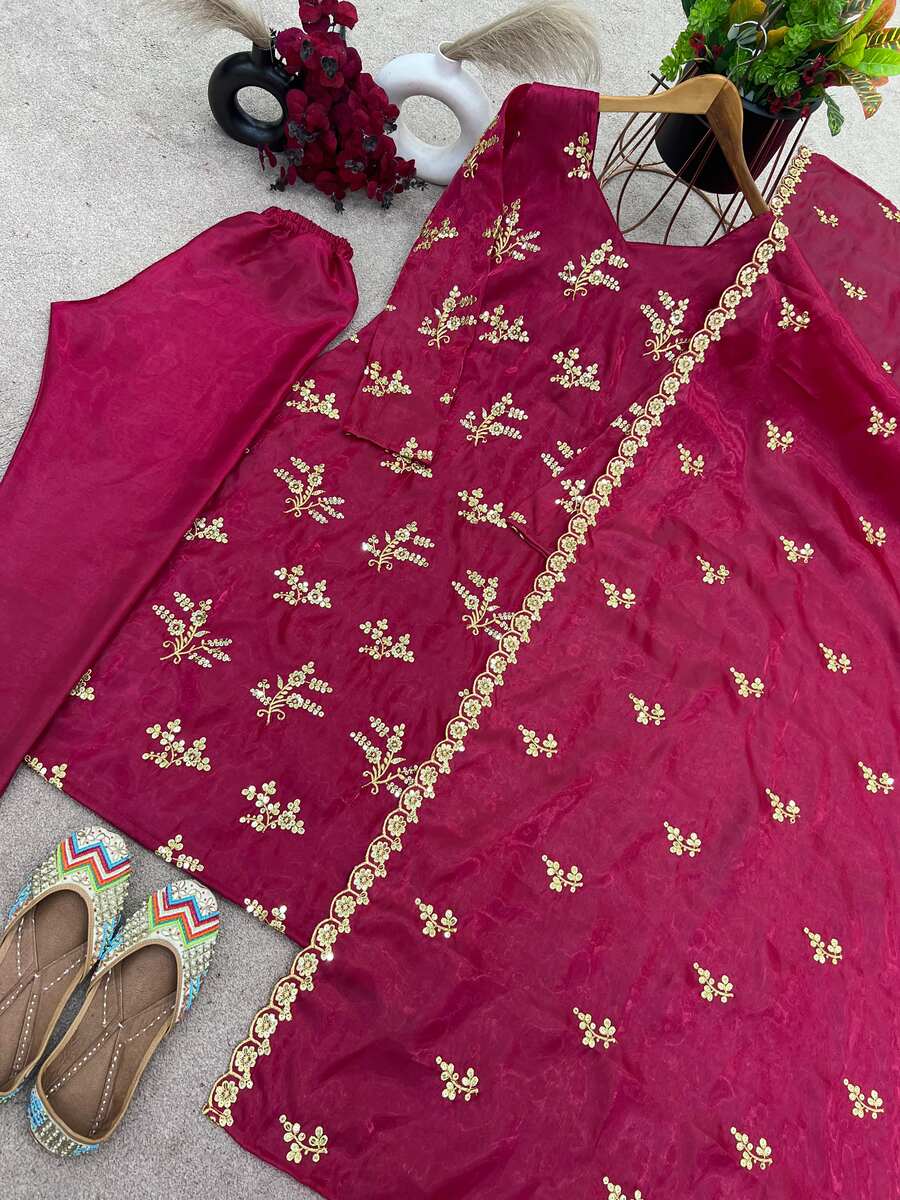 TRENDING GOLD CRUSH EMBROIDERY SEQUENCE WORK TOP BOTTOM WITH DUPATTA MARRON