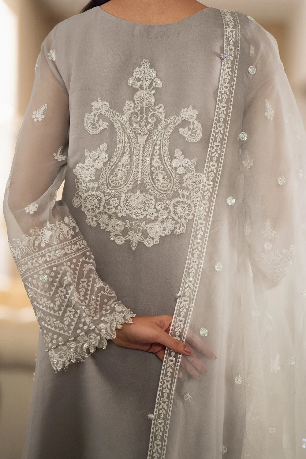 Elegant Semi Pure Chiffon & Soft Net Ensemble
